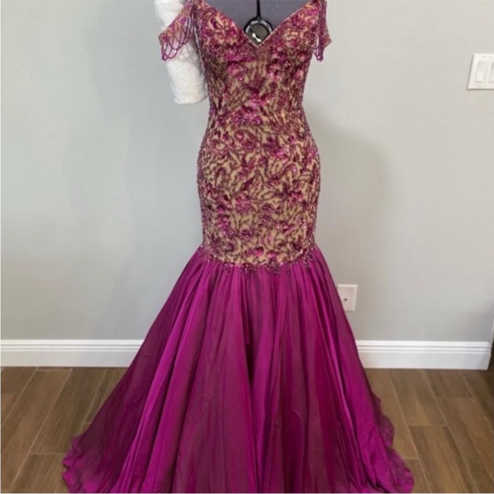 Sherri Hill Plum Dress Size 6